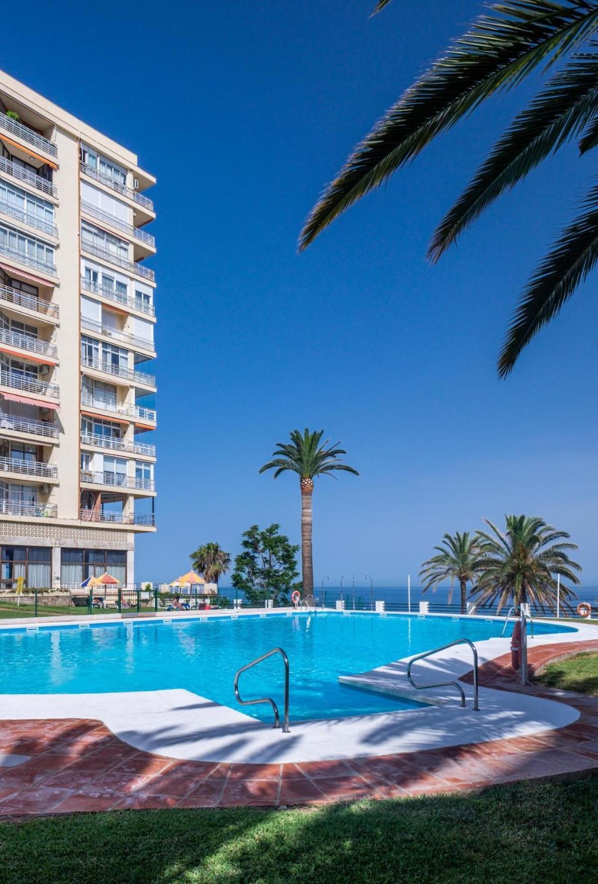 Apartament ¡Magnificas Vistas Al Mar! Piscina Y Wifi Gratis Torremolinos Zewnętrze zdjęcie